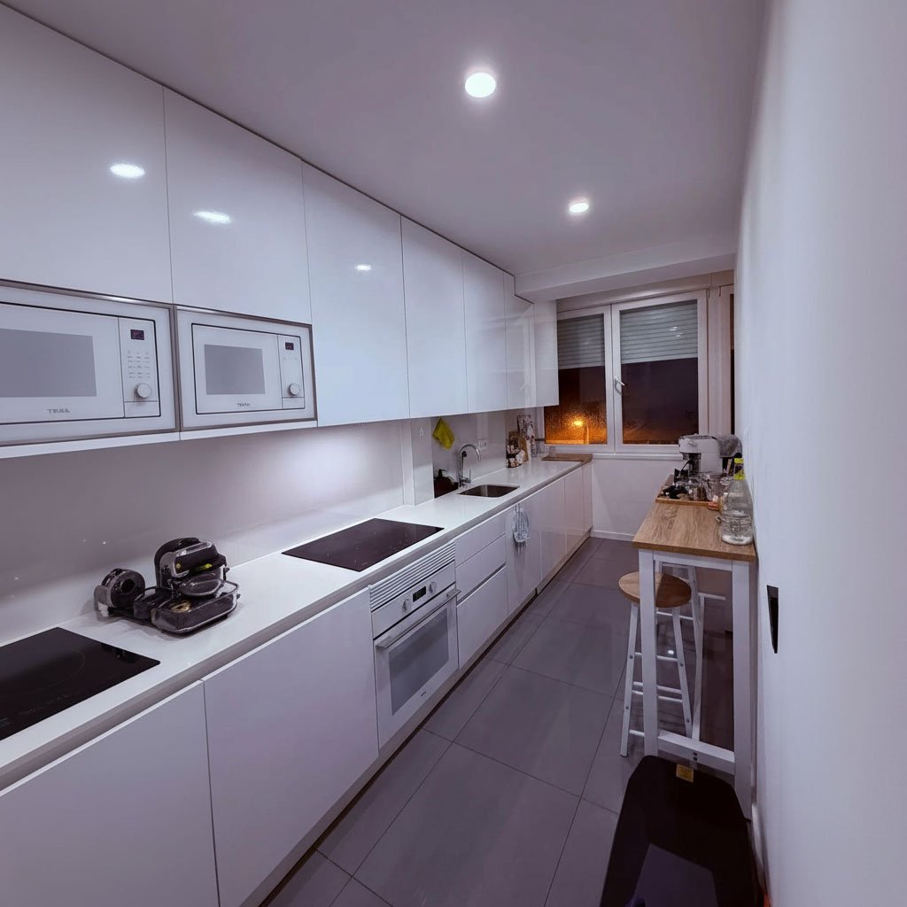 Lisbon apartment housekeeping professional cleaners